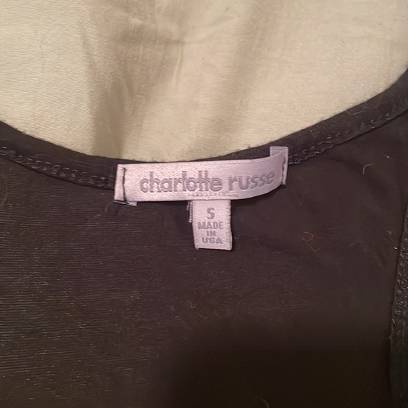 Black tank with studded pocket - Picture 2 of 3